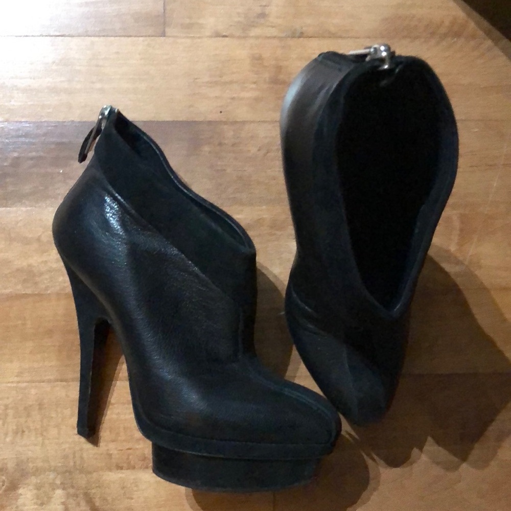 COPY - YSL Saint Laurent Platform Booties